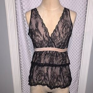 *INC* Lace V-neck Sleeveless Top Small